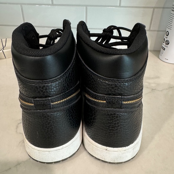 NIKE Air Jordan 1 Retro High OG Men's US 10.5 City of Flight 555088-031 - Picture 4 of 5